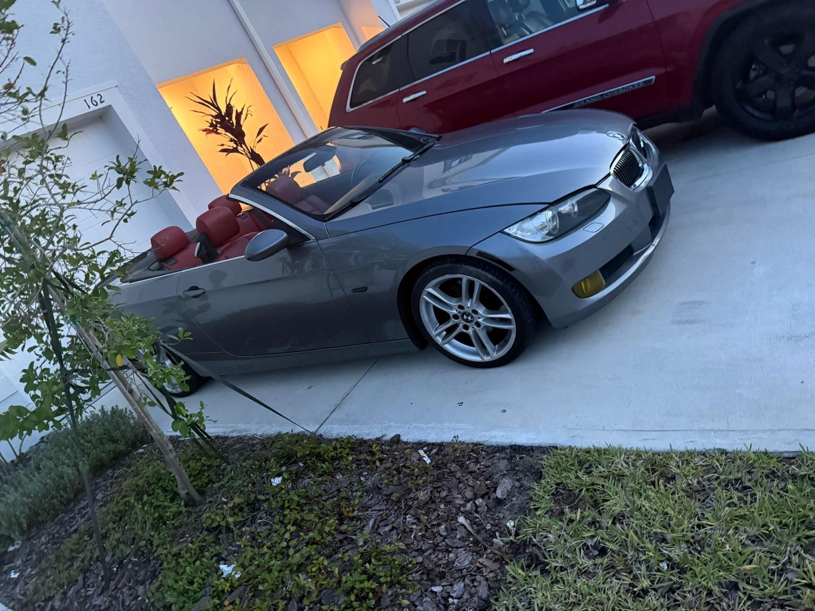 
								BMW 3 Series full									