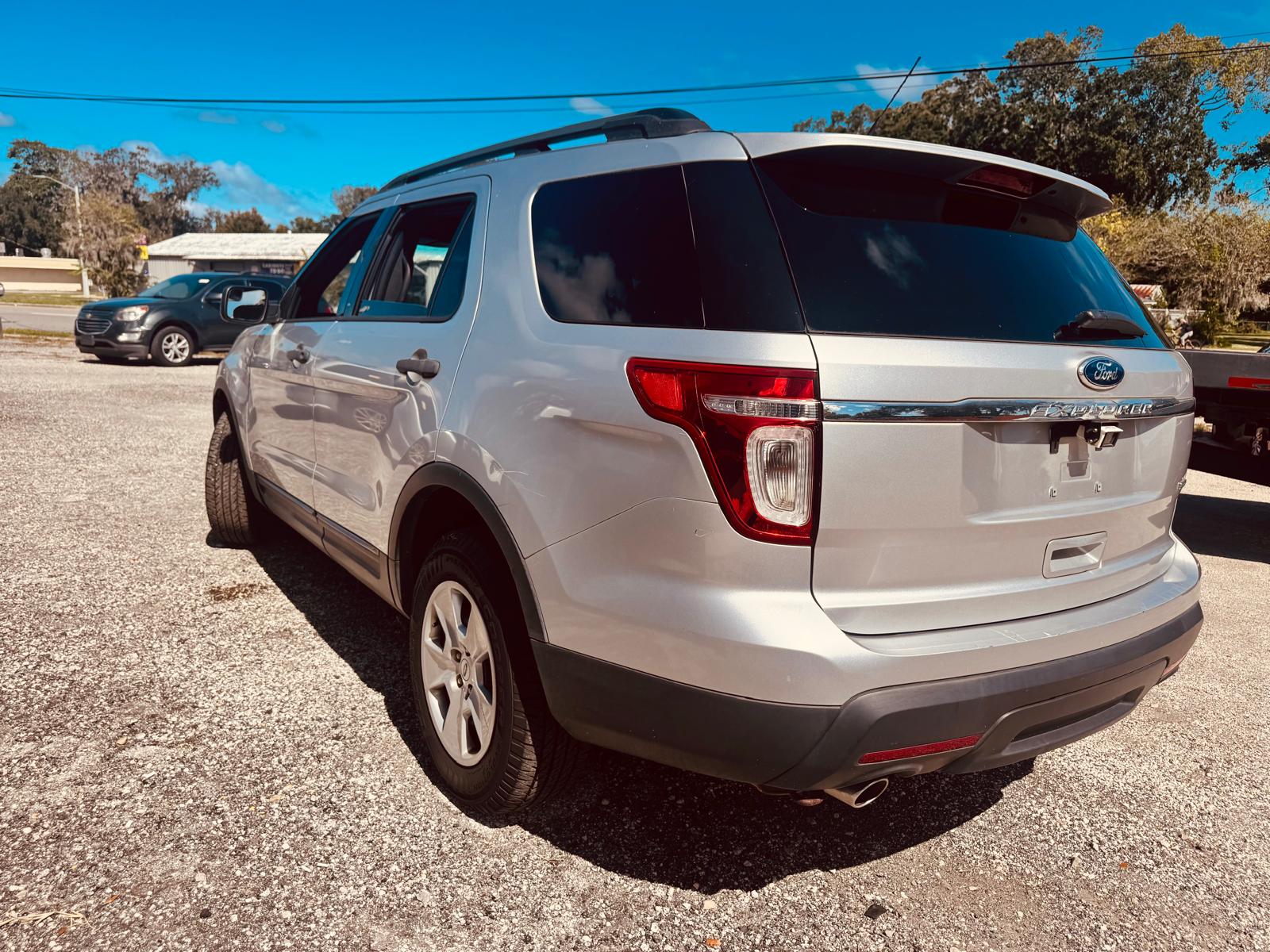 
								2013 Ford Explorer full									